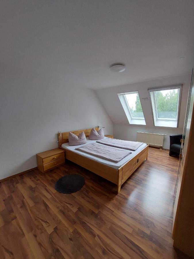 Apartments Harbour Apartments Hoeri 50M Vom See Am Yachthafen Moos Bei Radolfzell المظهر الخارجي الصورة
