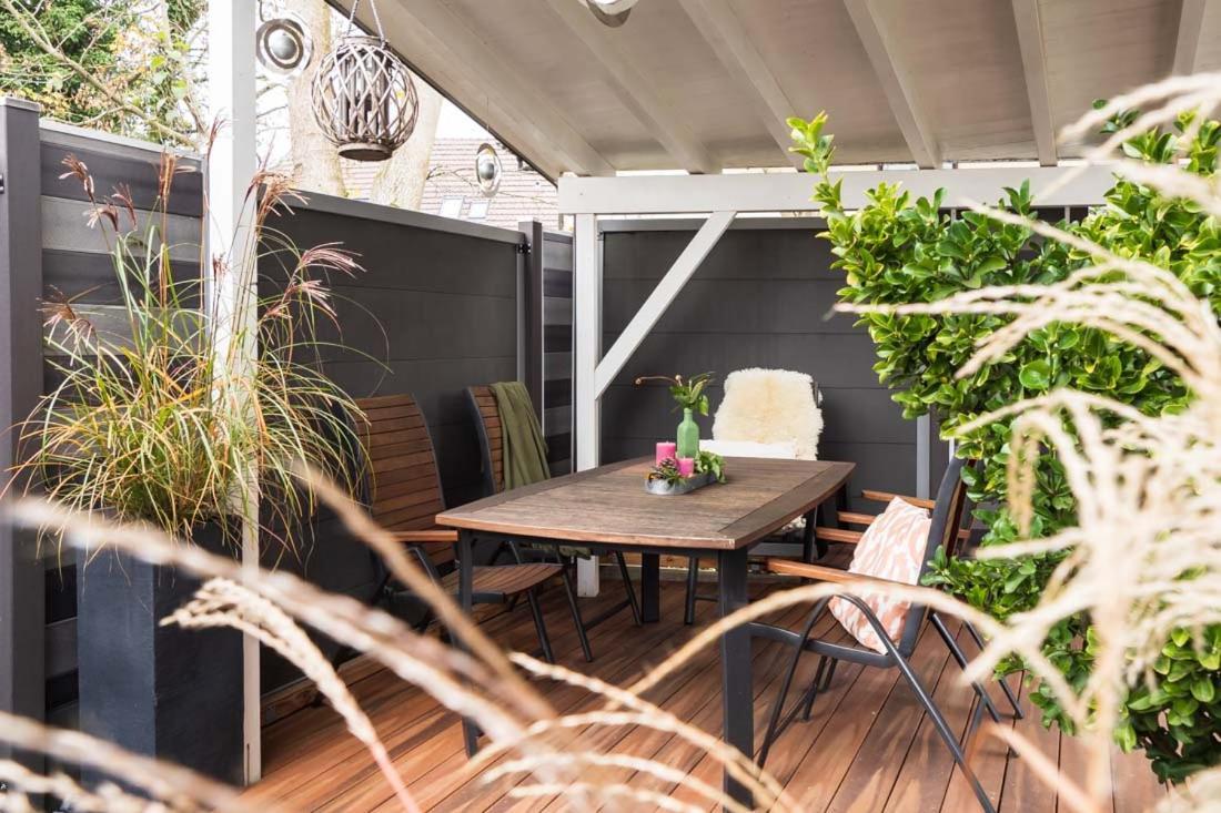 Apartments Harbour Apartments Hoeri 50M Vom See Am Yachthafen Moos Bei Radolfzell المظهر الخارجي الصورة